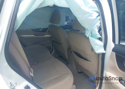 2015 Nissan Rogue Sv z USA, uszkodzony, nr VIN KNMAT2MT0FP564632